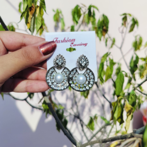 Elegant Pearl and Crystal Studded Earrings