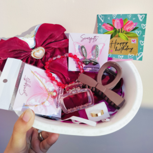 Romantic Birthday Gift Hamper for Her by Svargifts