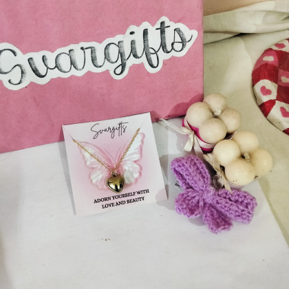 Elegant Butterfly Pendant Gift Set by Svargifts Elegant Butterfly Pendant Gift Set by Svargifts