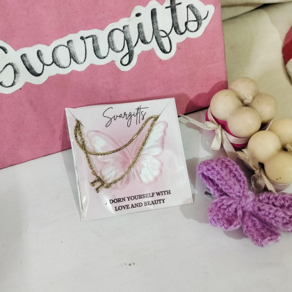 Stylish Gold Initial Necklace Gift Set by Svargifts Stylish Gold Initial Necklace Gift Set by Svargifts