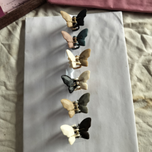 Butterfly Claw by Svargifts (₹20 Each | Small Size)