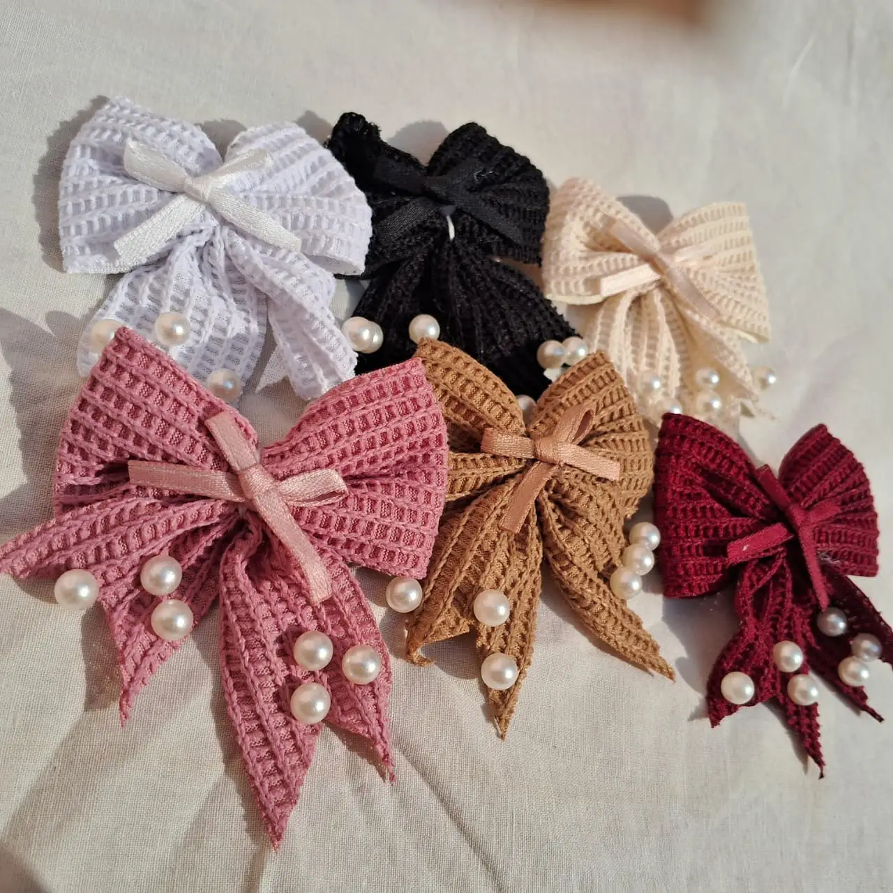 Pearl Ribbon Bow Clip